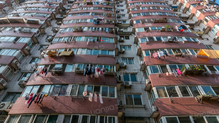 龙腾小区外景图