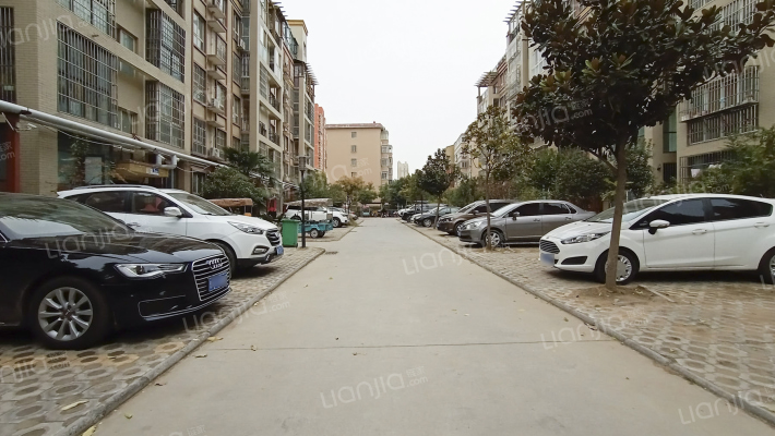 滨水蓝庭外景图