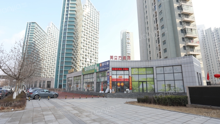 通用阳光丽景外景图