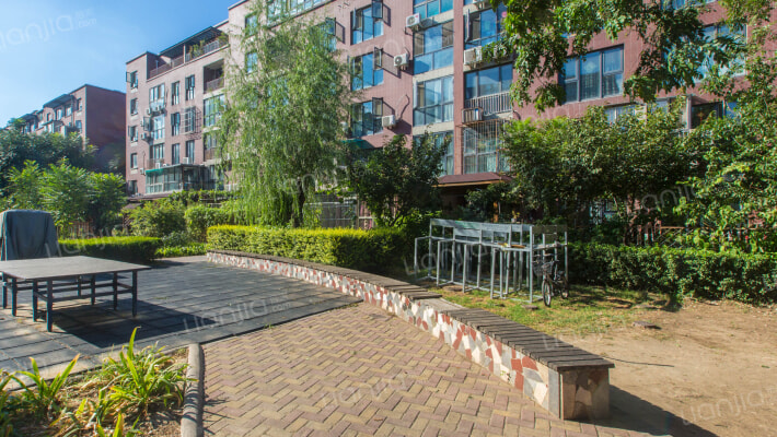 阿尔法社区外景图