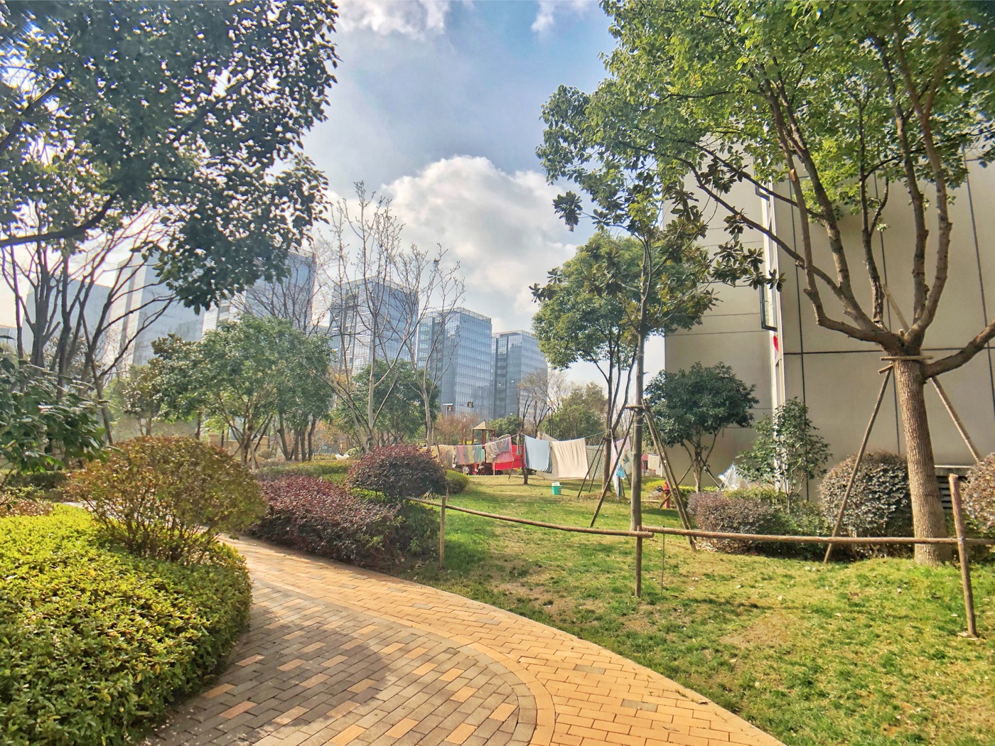 合景瑜翠园小区实景 8
