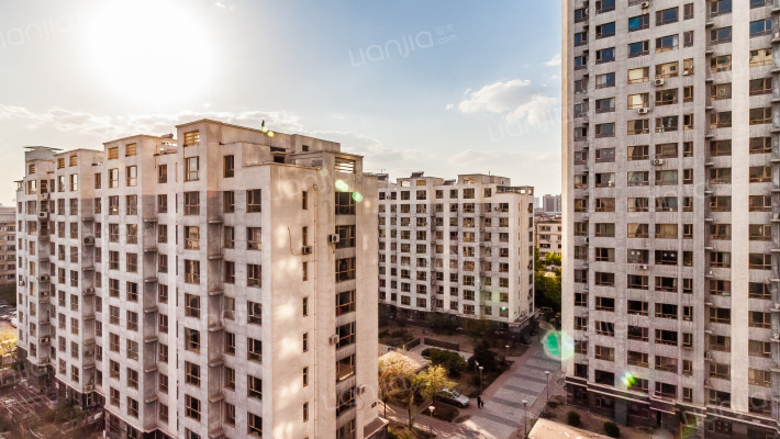 万晟现代城B区外景图