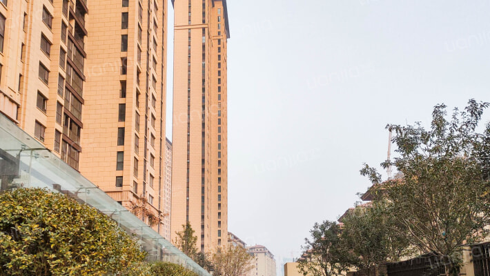 绿地璀璨天城外景图