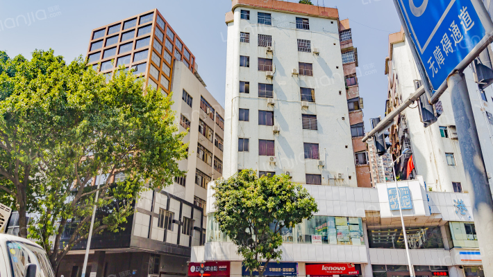 港禺坊电脑城外景图