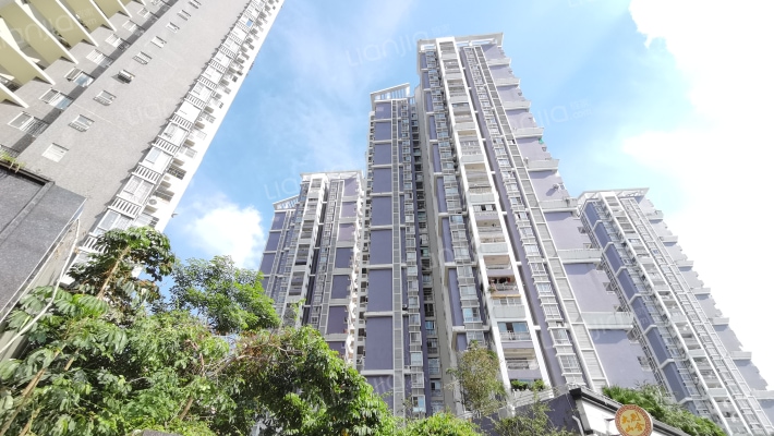 鸿润花园外景图