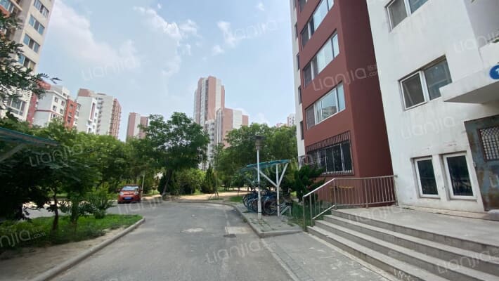 慈水园一区外景图