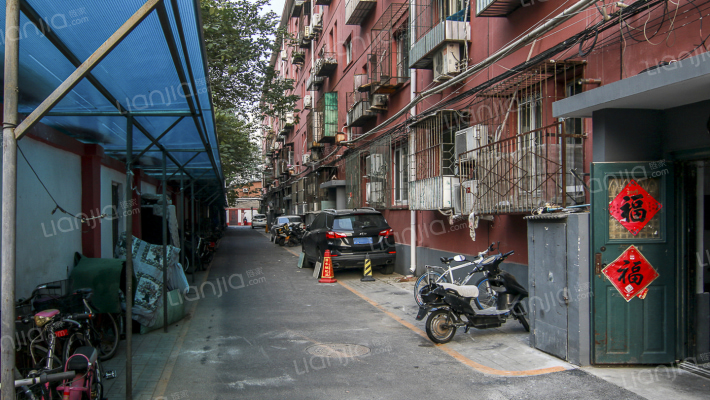 霞光里35号院外景图