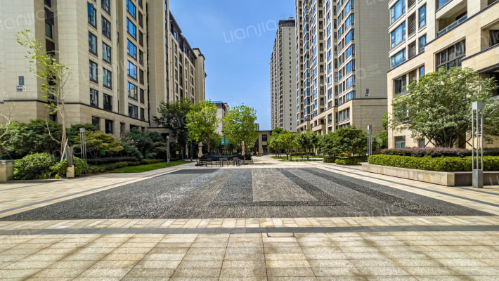 中交君玺外景图