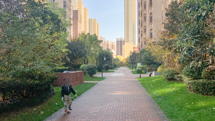 华远海蓝城4期外景图