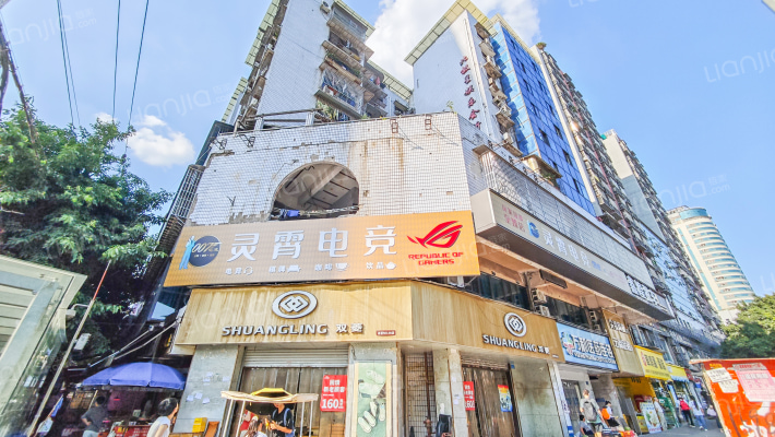 红石路128号外景图