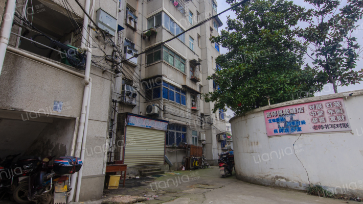 新福路92号外景图