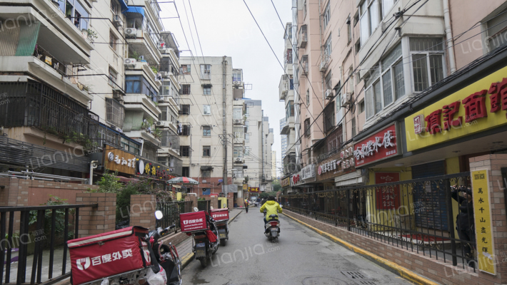 陆家巷物业小区外景图