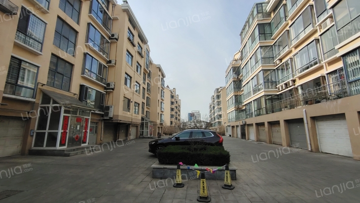 嘉元怡景小区外景图