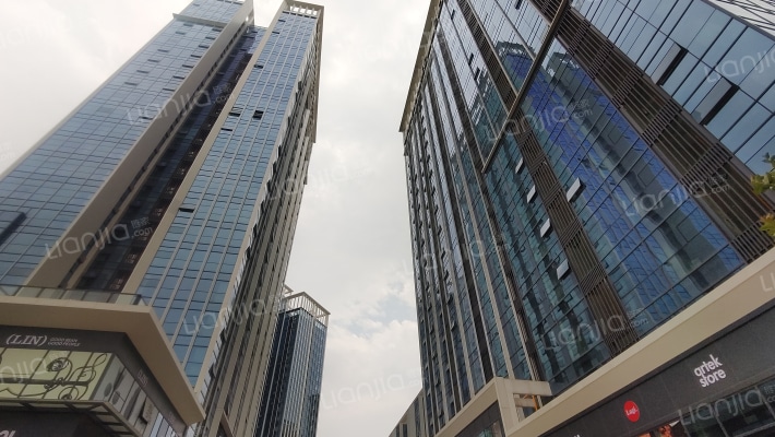 大华湖畔里外景图