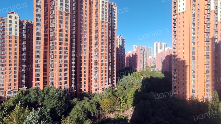 红木林南区外景图