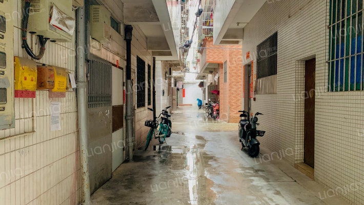 东胜新区305号外景图