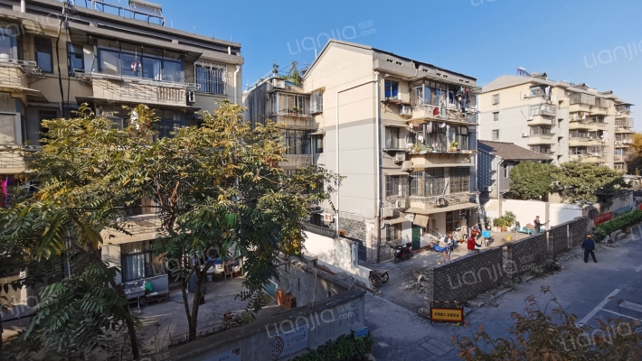 邱山小区外景图