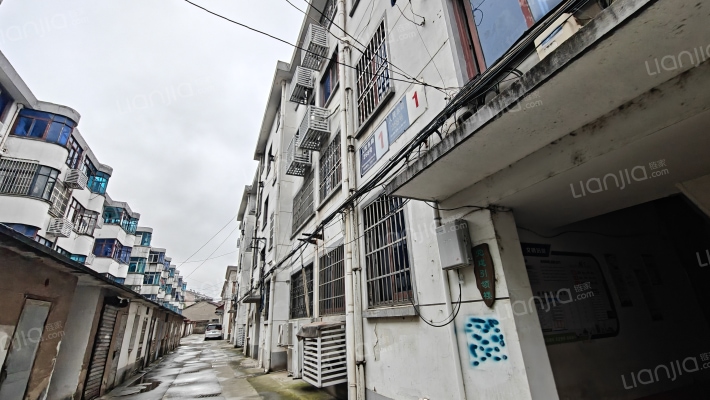 人民东路258号外景图