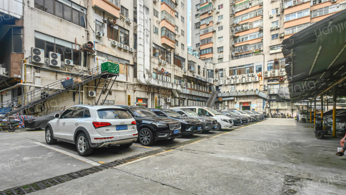 天宝大厦外景图