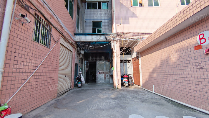 坛石商住楼外景图