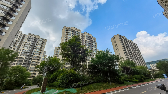 旭辉银盛泰金域蓝山外景图