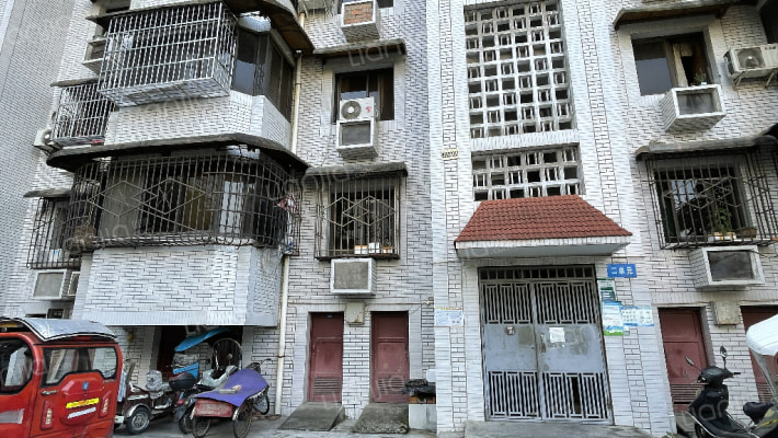 际华东苑外景图