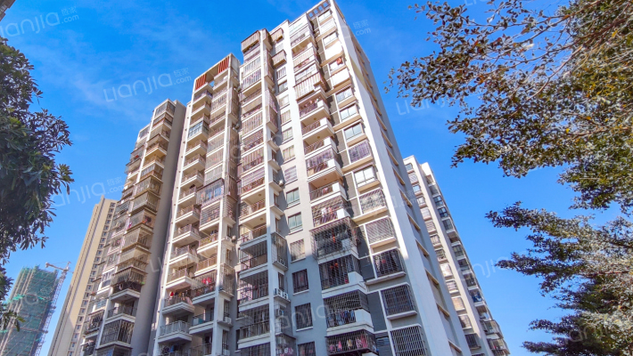 福政小区外景图