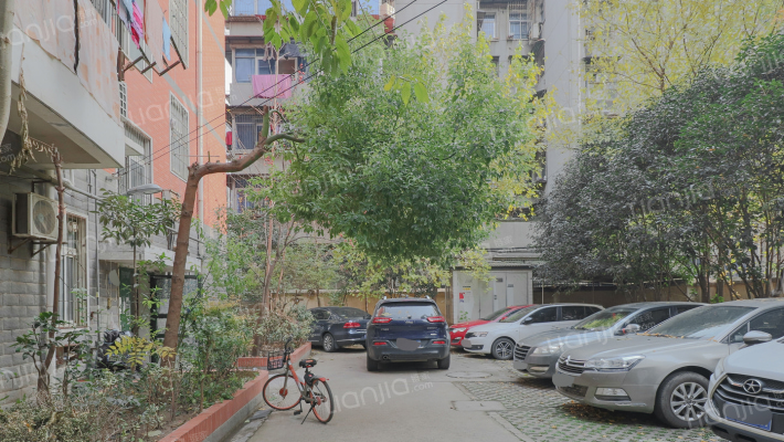 顺鑫公寓外景图