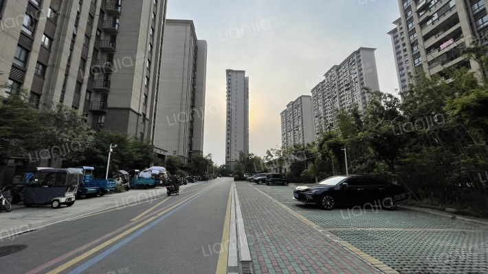 湖湾天境外景图