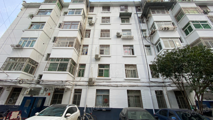 缸套厂楼外景图