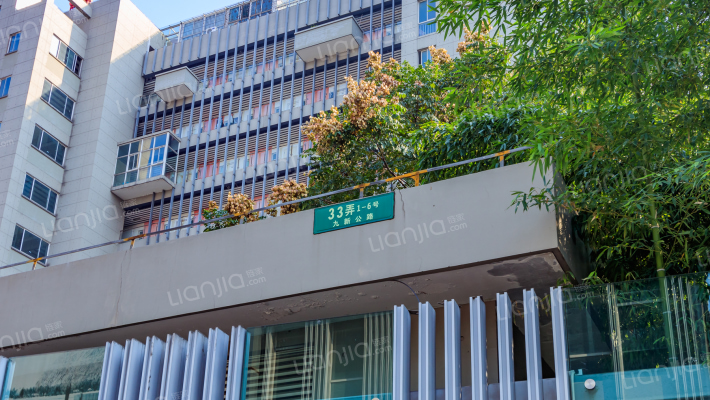 青春驿站外景图