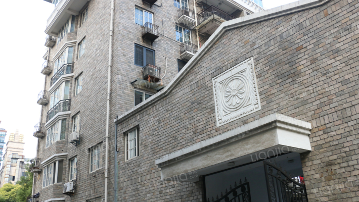 中大广场外景图