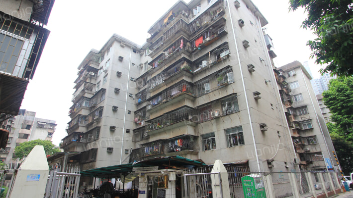 洪湖二街6号大院外景图