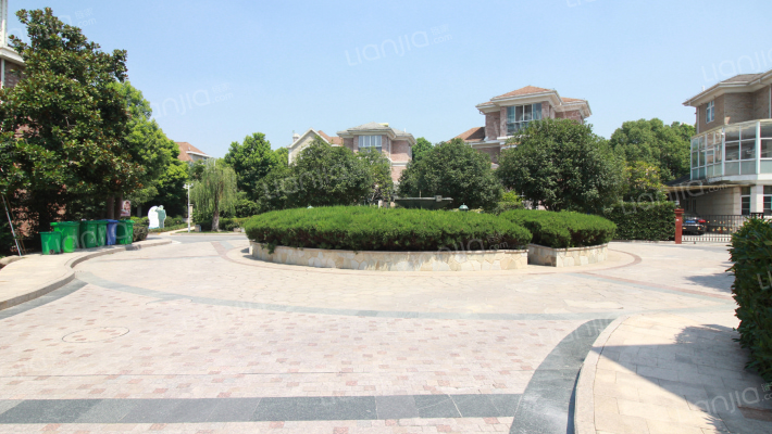 左岸名苑铃兰花舍外景图