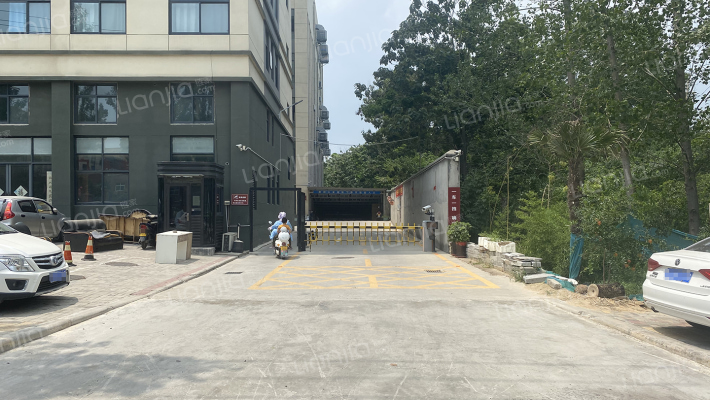 新颖创客公社外景图