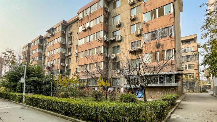 西北有色地质研究院生活小区外景图