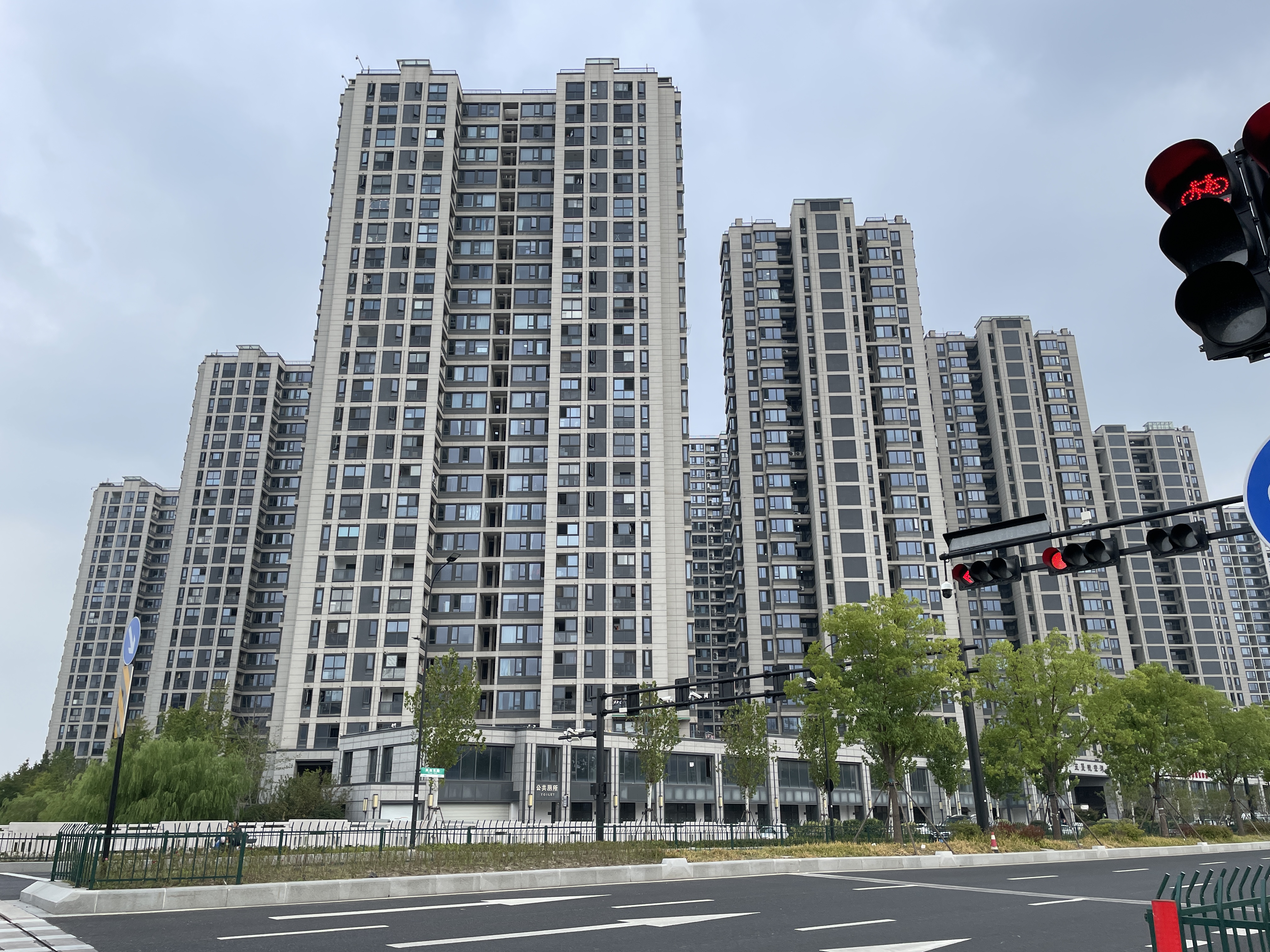 Wubao Yuerongwan Dongqu compound photo 2
