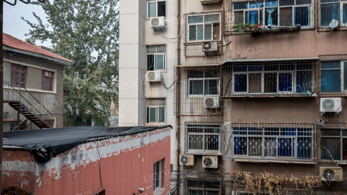 经五路32号院外景图