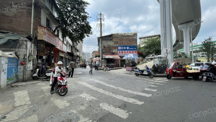 凤凰路116号外景图