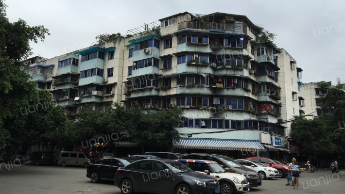 中鹏花园B区外景图