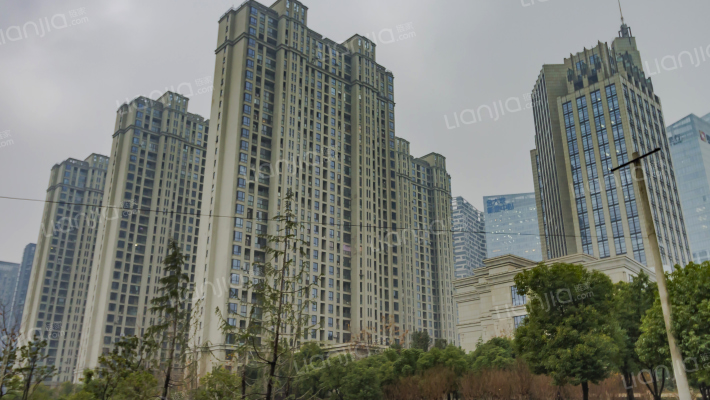 湖畔徽映阁外景图