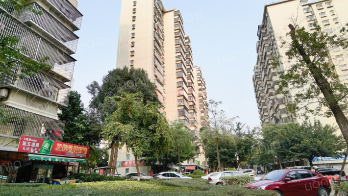 安仁里小区外景图