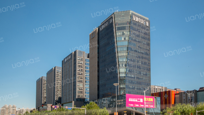 绿地中央广场外景图