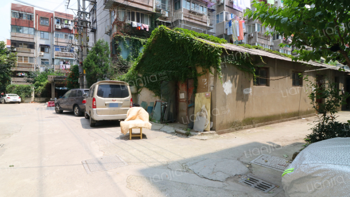 凤凰西街118号外景图