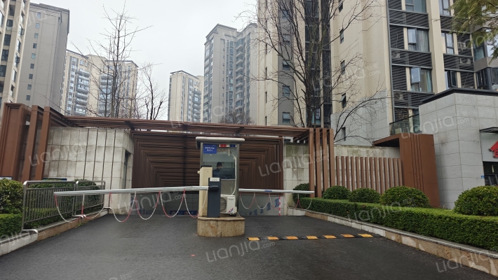 天投·东鑫苑云筑外景图