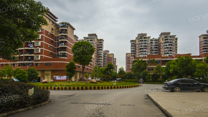 华生汉口城市广场外景图
