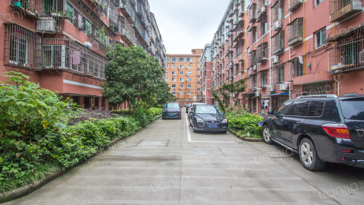 凤凰新村南区外景图