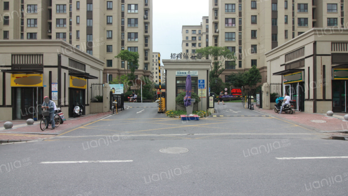 招商依云郡外景图