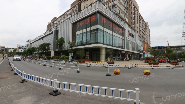 泰格公寓外景图