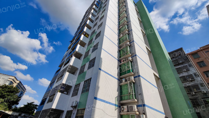 博罗实验学校益华达小区外景图